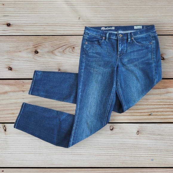 Madewell Jeans Skinny blue denim jeans.  Ripped knee Darker wash  W 29 L 32 - Picture 10 of 12